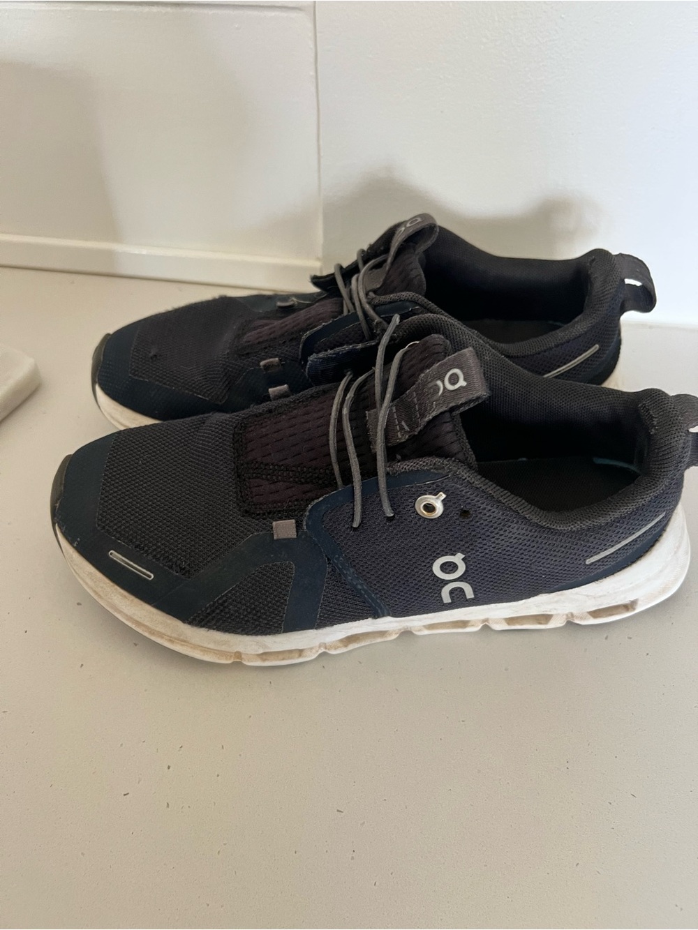 On Cloud X Black Running Shoes Youth Size US 4.5Y EU 36.5 Athletic Sneakers